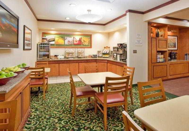 Fairfield Inn And Suites Austin South Restoran foto
