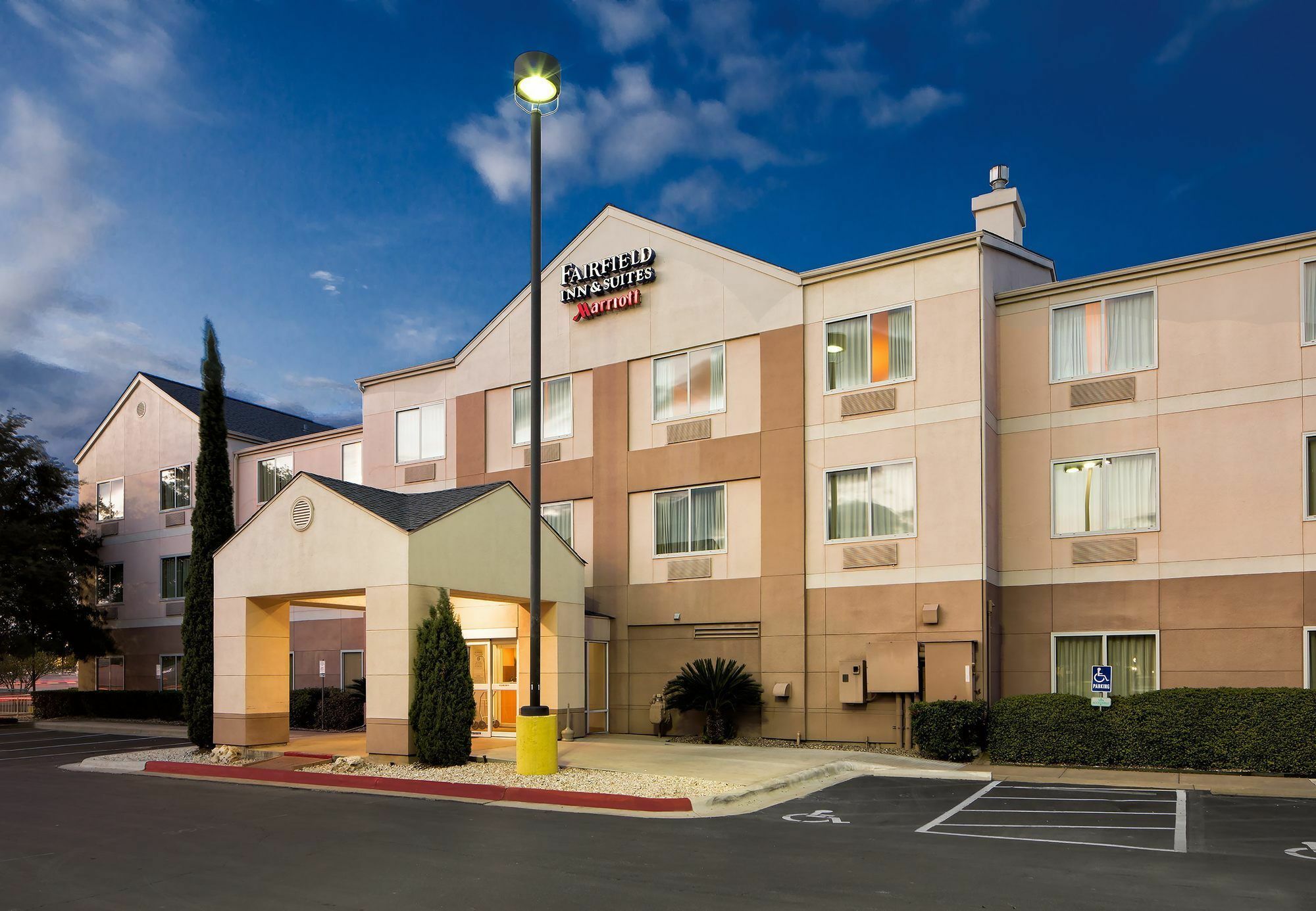 Fairfield Inn And Suites Austin South Bagian luar foto